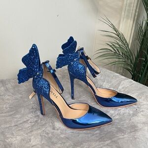 NWOB Findvell Blue Glitter Heels with Butterfly Size 7.5